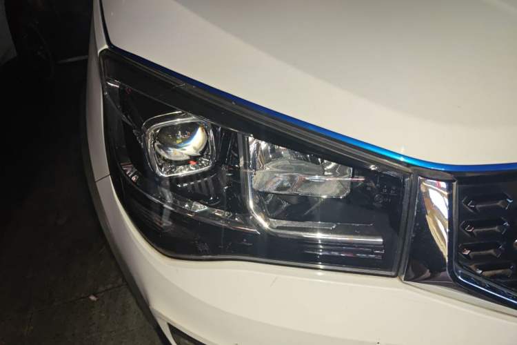 Used Chery New Energy Tiggo 3xe 2018 400 Comfort Edition Right Front Headlight