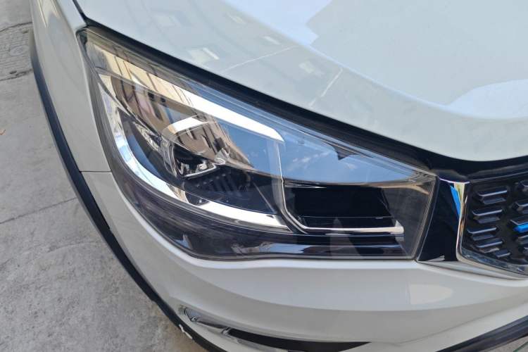 Used Chery New Energy Tiggo 3xe 2018 400 Comfort Edition Right Front Headlight