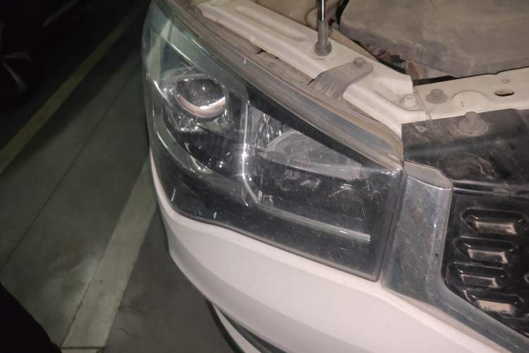 Used Chery New Energy Tiggo 3xe 2018 400 Comfort Edition Right Front Headlight
