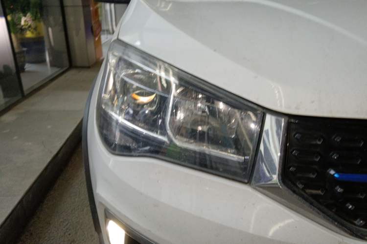 Used Chery New Energy Tiggo 3xe 2018 400 Comfort Edition Right Front Headlight