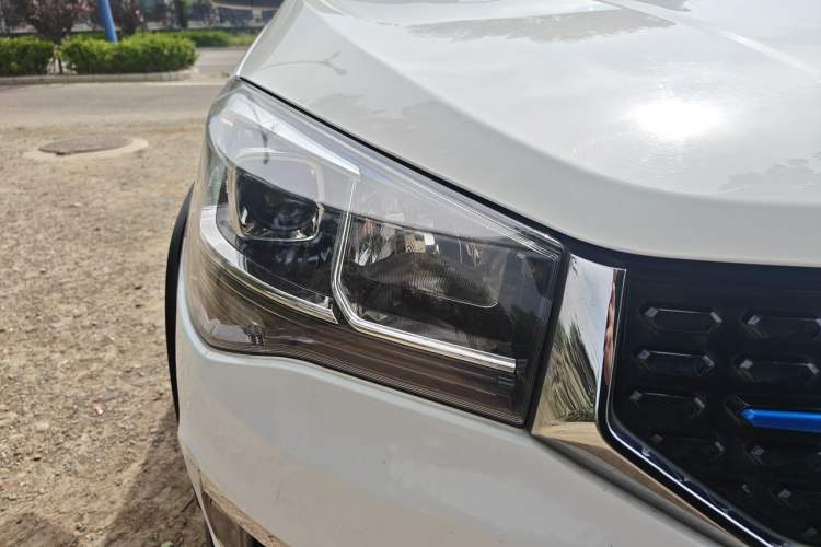 Used Chery New Energy Tiggo 3xe 2018 400 Comfort Edition Right Front Headlight
