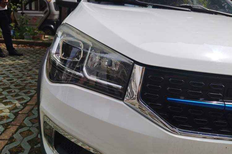 Used Chery New Energy Tiggo 3xe 2018 480 Comfort Edition Right Front Headlight