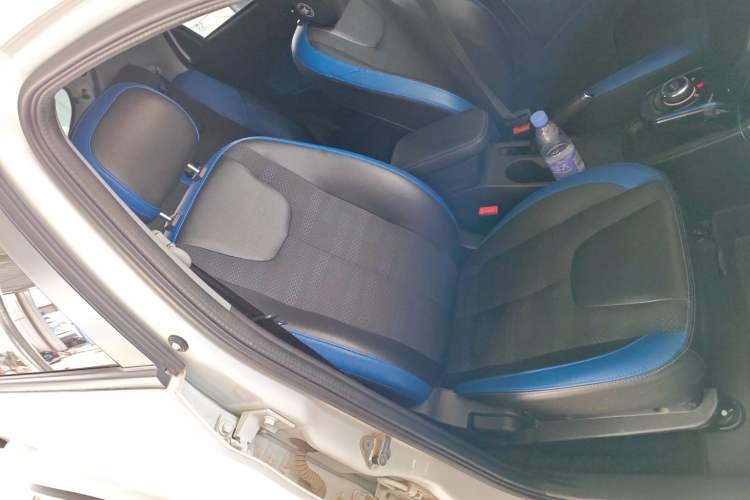 Used Chery New Energy Tiggo 3xe 2018 480 Comfort Edition Right Front Seat