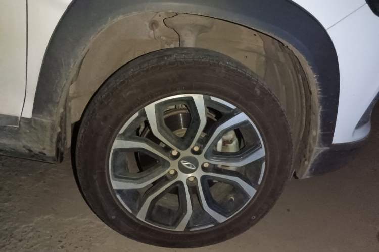 Used Chery New Energy Tiggo 3xe 2018 480 Comfort Edition Right Front Wheel Hub