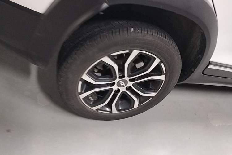 Used Chery New Energy Tiggo 3xe 2018 480 Comfort Edition Right Rear Wheel Hub