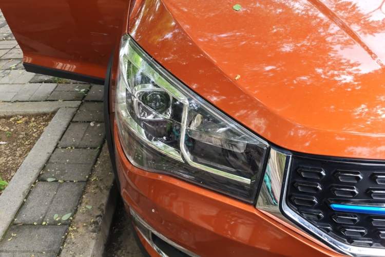 Used Chery New Energy Tiggo 3xe 2018 400 Comfort Edition Right Front Headlight