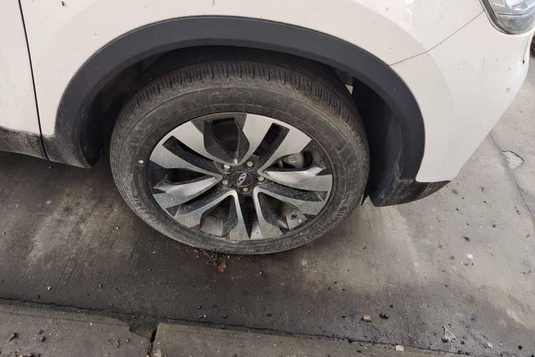 Used Chery New Energy Tiggo e 2019 Luxury Edition Right Front Wheel Hub
