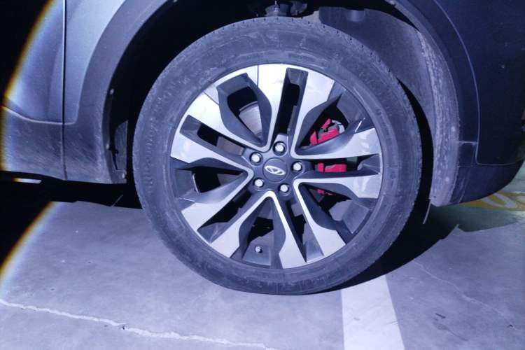 Used Chery New Energy Tiggo e 2021 Tiger Roar Edition 95kW Right Front Wheel Hub