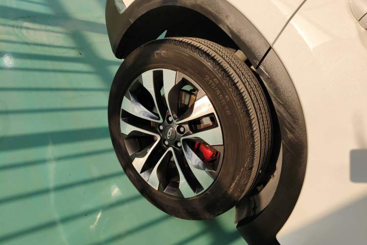 Used Chery New Energy Tiggo e 2021 Tiger Roar Edition 95kW Right Rear Wheel Hub