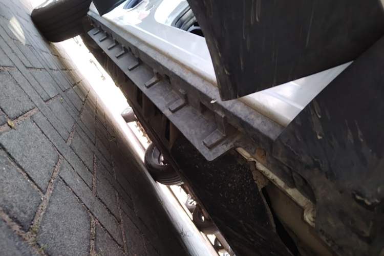 Used Chery New Energy Tiggo e 2021 Tiger Roar Edition 95kW Right Side Sill