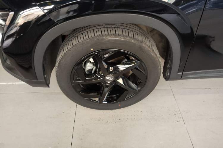 Used Chery OMODA 2022 1.6 TGDI DCT High-Dimensional Version Left Front Wheel Hub