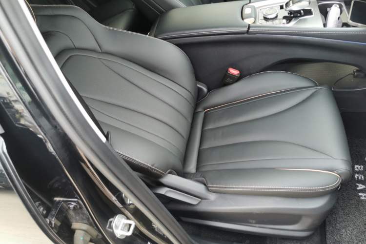 Used Chery OMODA 2022 1.5T CVT Top-Range Version Right Front Seat