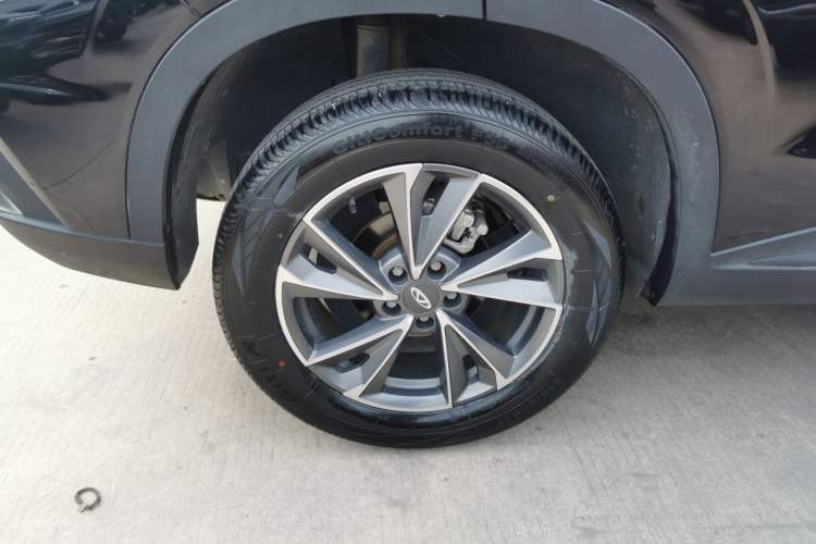 Used Chery OMODA 2022 1.5T CVT Top-Range Version Right Rear Wheel Hub