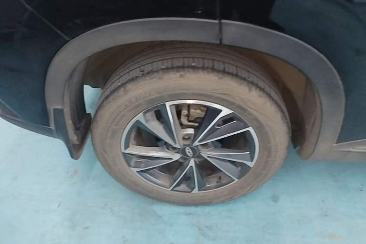 Used Chery OMODA 2022 1.5T CVT Yujie Edition Right Rear Wheel Hub