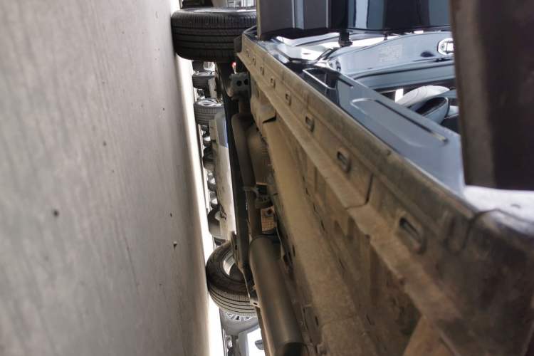 Used Chery OMODA 2022 1.5T CVT Top-Range Version Right Side Sill