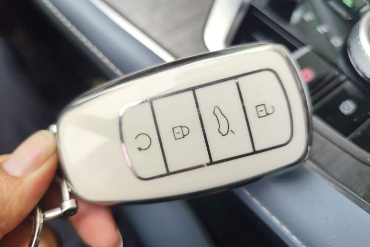 Used Chery OMODA 2022 1.6 TGDI DCT High-Dimensional Version Vehicle Key