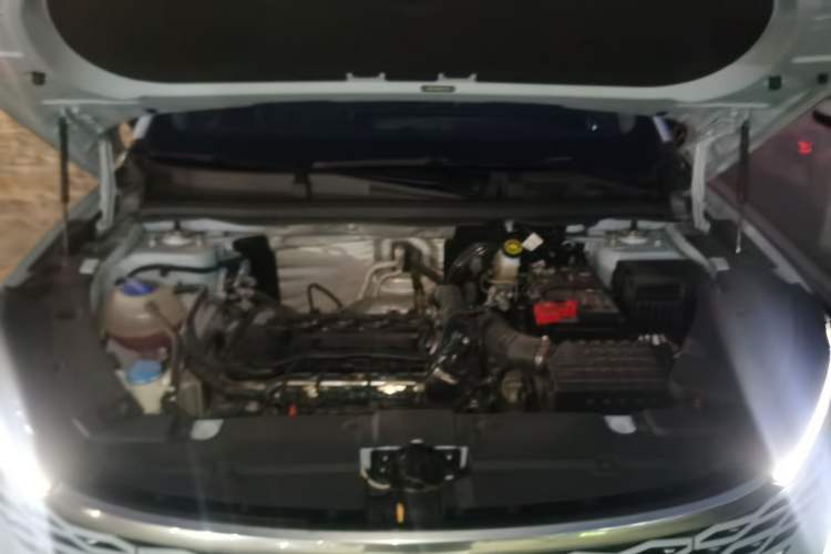 Used Chery OMODA 2022 1.5T CVT Yujie Edition Engine Bay