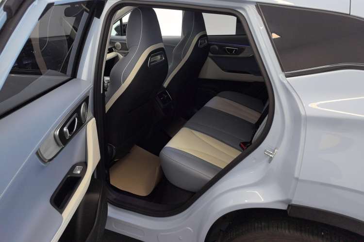 Used Chery OMODA 2022 1.6 TGDI DCT High-Dimensional Version Right Rear Seat