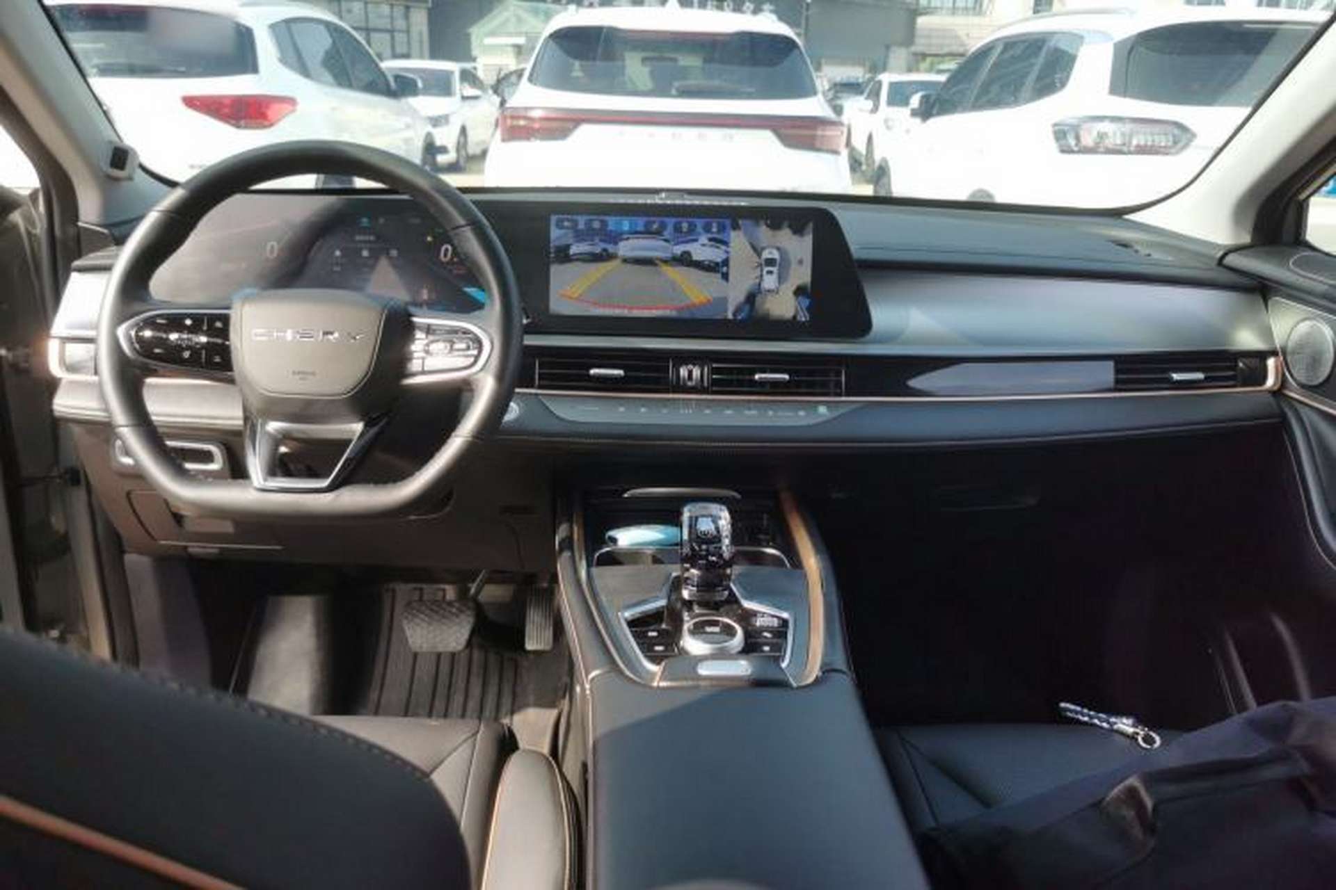 Used Chery OMODA 2022 1.6 TGDI DCT Ultra-Dimensional Edition Center Console