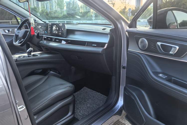 Used Chery OMODA 2022 1.6 TGDI DCT Ultra-Dimensional Edition Interior 3