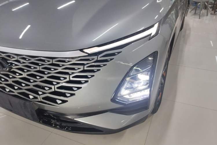 Used Chery OMODA 2022 1.6 TGDI DCT High-Dimensional Version Left Front Headlight
