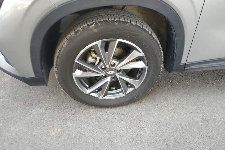 Used Chery OMODA 2022 1.5T CVT Top-Range Version Left Front Wheel Hub