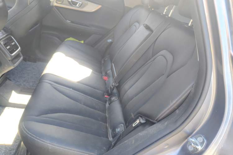Used Chery OMODA 2022 1.6 TGDI DCT High-Dimensional Version Left Rear Seat