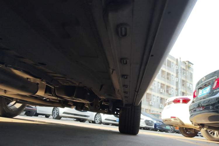 Used Chery OMODA 2022 1.6 TGDI DCT High-Dimensional Version Left Side Sill