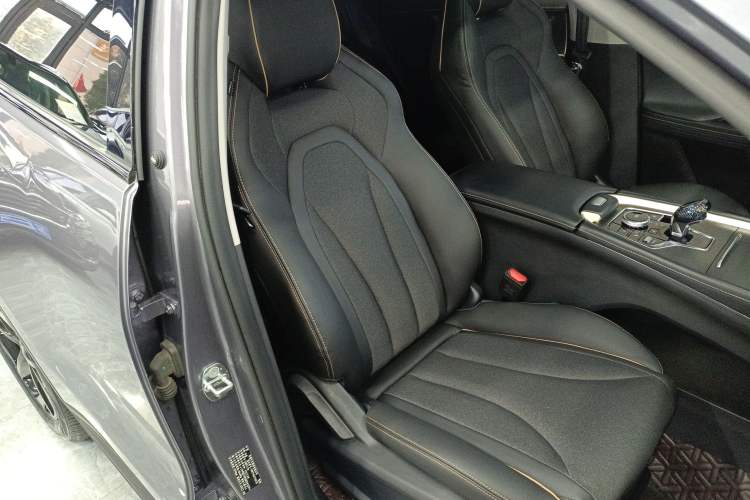 Used Chery OMODA 2022 1.6 TGDI DCT Multi-Dimensional Edition Right Front Seat