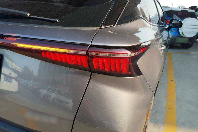 Used Chery OMODA 2022 1.6 TGDI DCT High-Dimensional Version Right Rear Taillight
