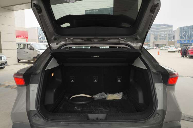 Used Chery OMODA 2022 1.5T CVT Yujie Edition Trunk