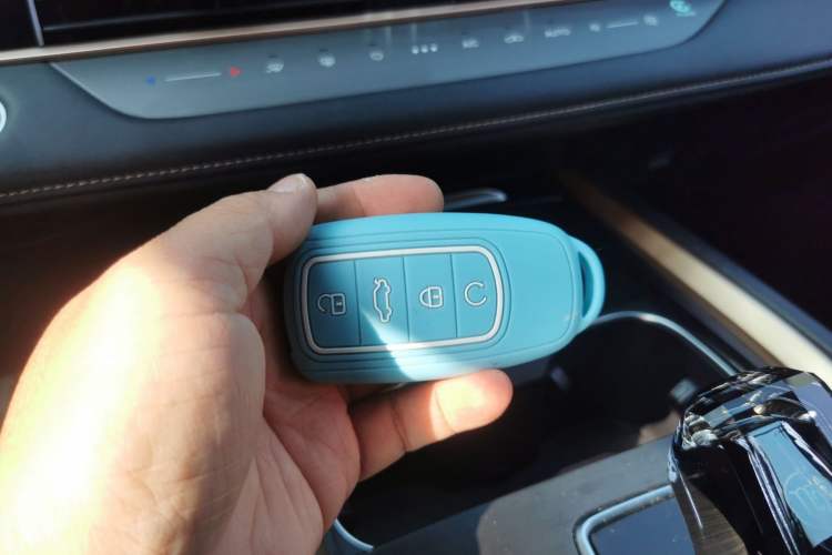 Used Chery OMODA 2022 1.6 TGDI DCT Ultra-Dimensional Edition Vehicle Key