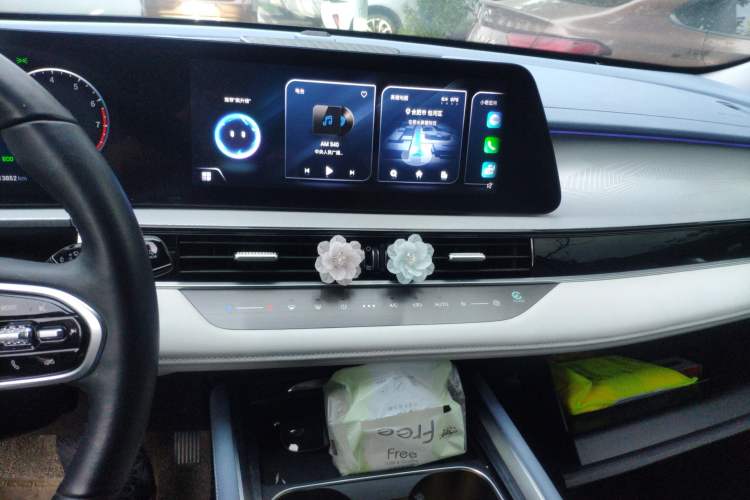 Used Chery OMODA 2022 1.6 TGDI DCT Ultra-Dimensional Edition Audio And AC Panel