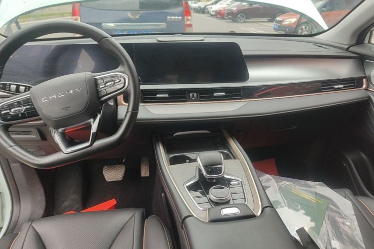 Used Chery OMODA 2022 1.5T CVT Yujie Edition Center Console