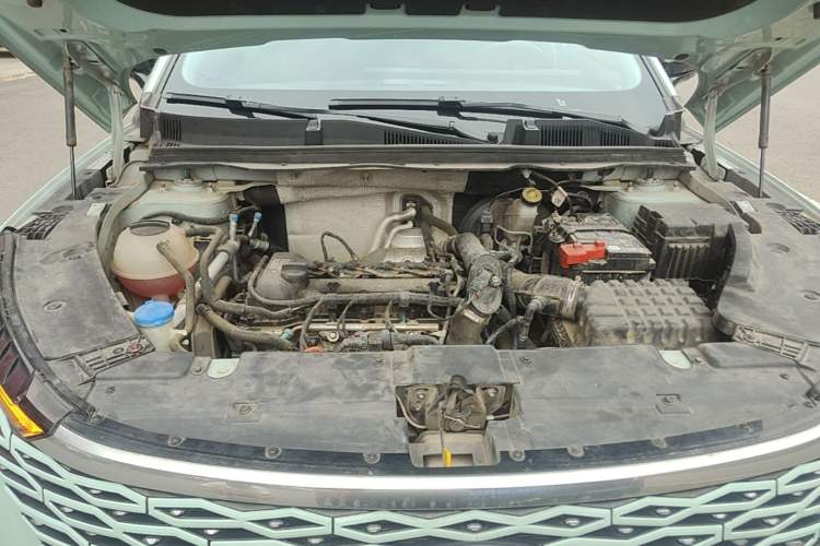 Used Chery OMODA 2022 1.5T CVT Yujie Edition Engine Bay