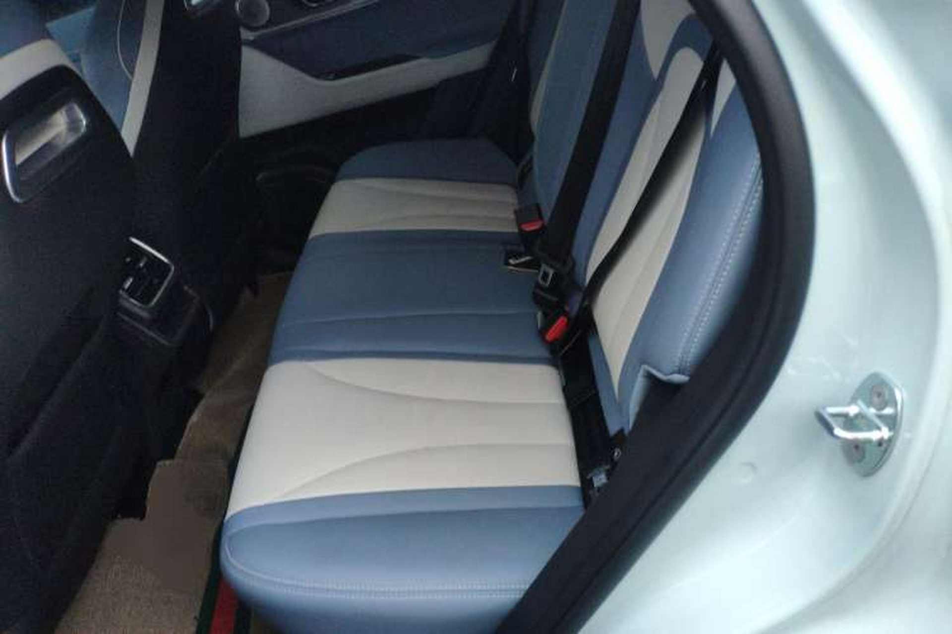 Used Chery OMODA 2022 1.6 TGDI DCT Ultra-Dimensional Edition Left Rear Seat