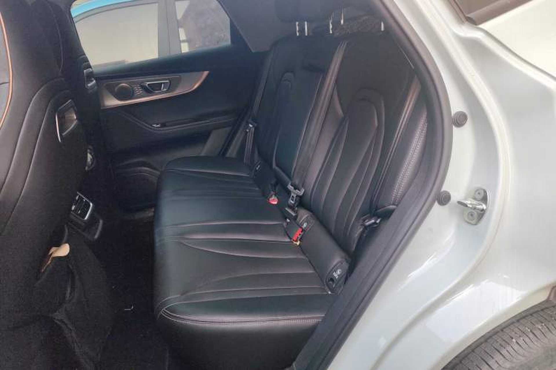 Used Chery OMODA 2022 1.5T CVT Top-Range Version Left Rear Seat