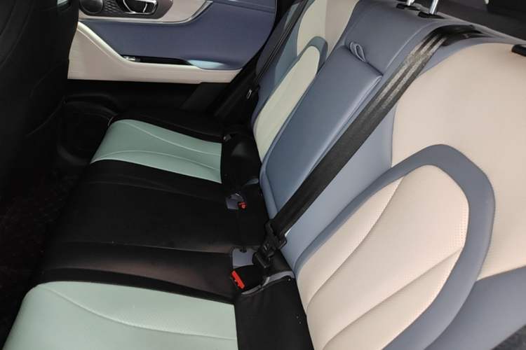 Used Chery OMODA 2022 1.6 TGDI DCT High-Dimensional Version Left Rear Seat
