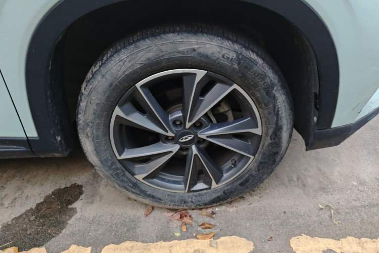 Used Chery OMODA 2022 1.5T CVT Yujie Edition Right Front Wheel Hub