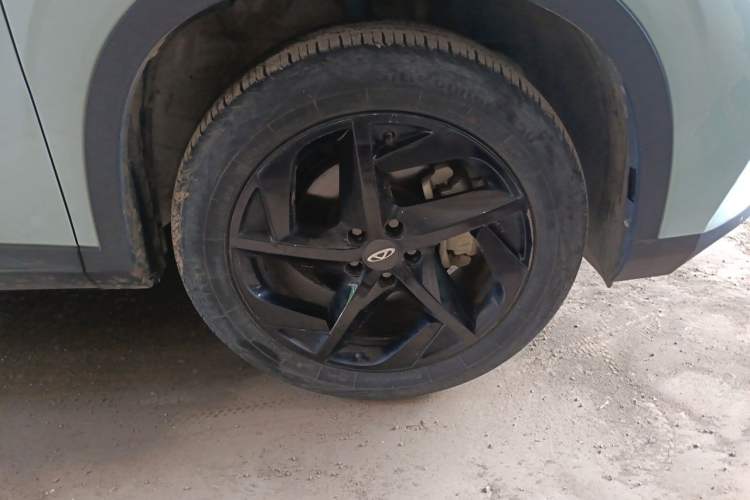 Used Chery OMODA 2022 1.6 TGDI DCT High-Dimensional Version Right Front Wheel Hub
