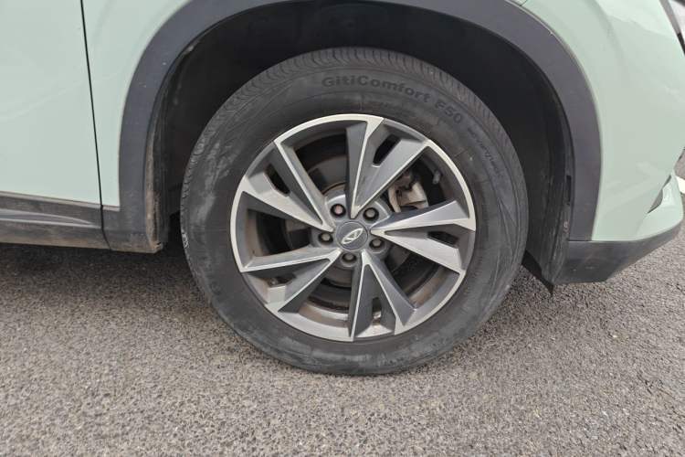 Used Chery OMODA 2022 1.5T CVT Top-Range Version Right Front Wheel Hub