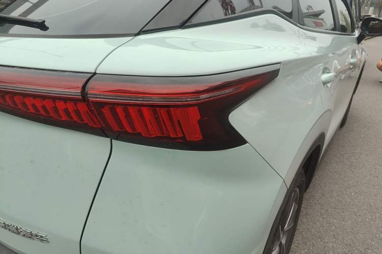 Used Chery OMODA 2022 1.5T CVT Yujie Edition Right Rear Taillight