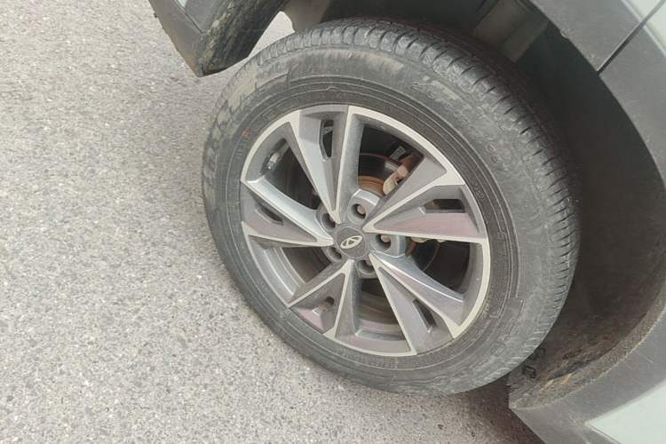 Used Chery OMODA 2022 1.5T CVT Yujie Edition Right Rear Wheel Hub