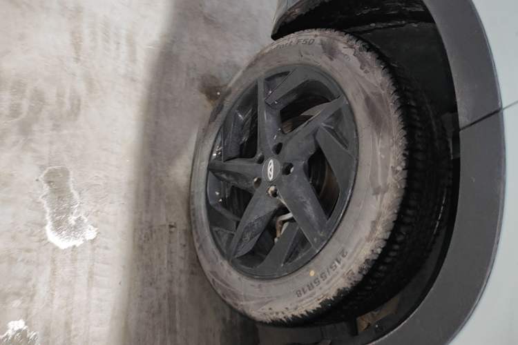 Used Chery OMODA 2022 1.6 TGDI DCT High-Dimensional Version Right Rear Wheel Hub