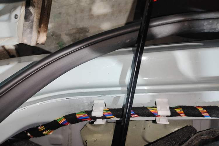 Used Chery OMODA 2022 1.6 TGDI DCT High-Dimensional Version Right Side Sill