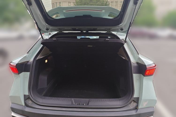 Used Chery OMODA 2022 1.5T CVT Top-Range Version Trunk