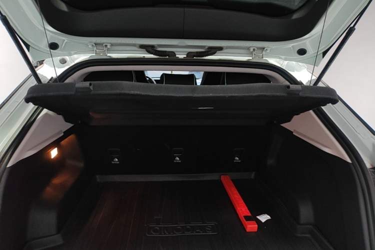 Used Chery OMODA 2022 1.6 TGDI DCT High-Dimensional Version Trunk