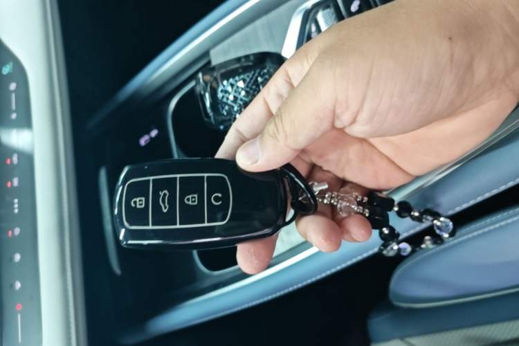 Used Chery OMODA 2022 1.6 TGDI DCT High-Dimensional Version Vehicle Key