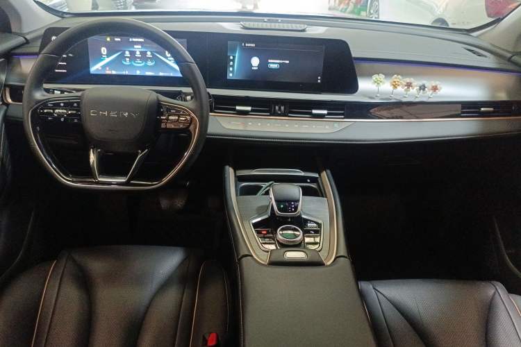 Used Chery OMODA 2022 1.5T CVT Top-Range Version Center Console