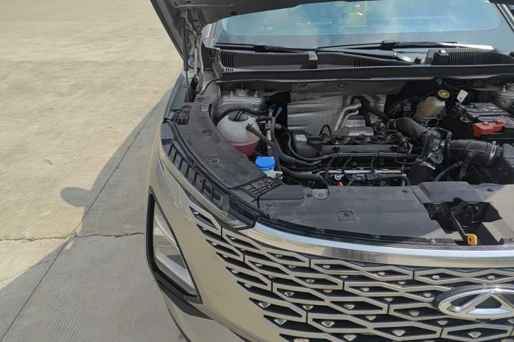 Used Chery OMODA 2022 1.5T CVT Yujie Edition Engine Bay Right